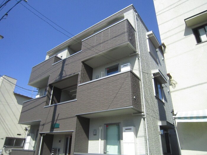 物件外観写真3　(外観写真)