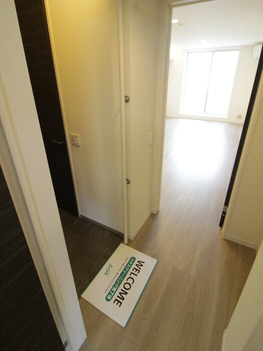 物件内観写真21　(廊下)