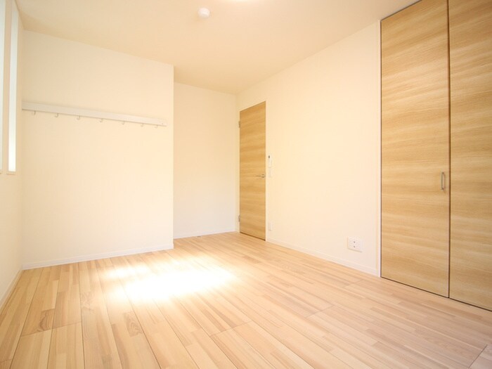 物件内観写真22　(居室)