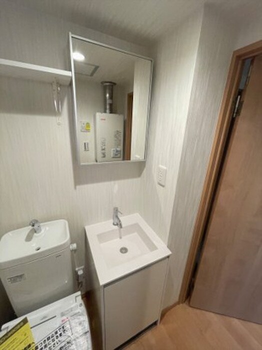 物件内観写真8　(洗面)