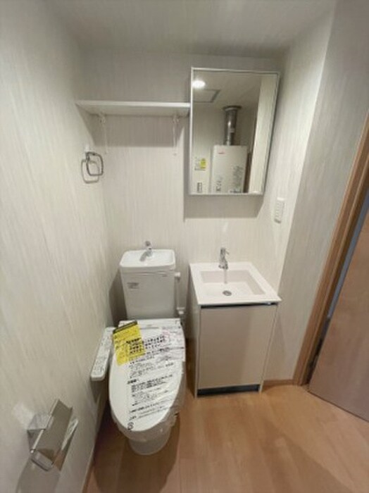 物件内観写真9　(トイレ)