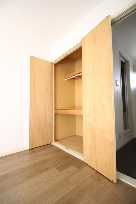 物件内観写真7　(収納)