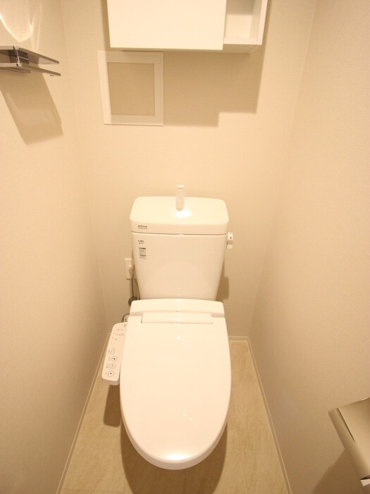 物件内観写真12　(トイレ)