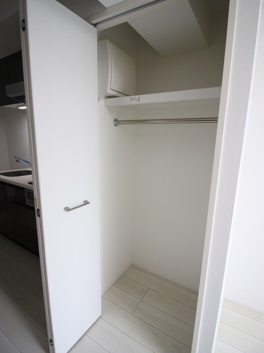 物件内観写真13　(収納)