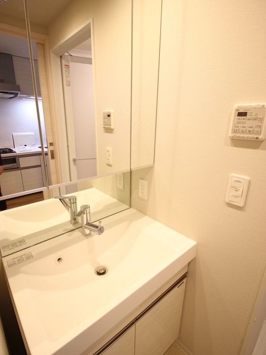 物件内観写真15　(洗面)