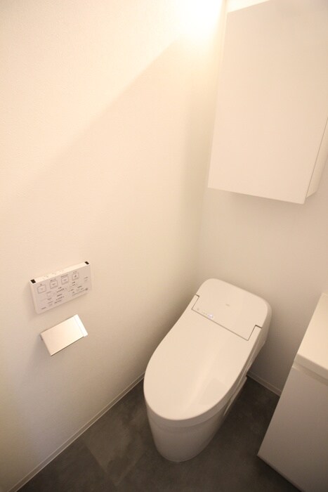 物件内観写真14　(トイレ)