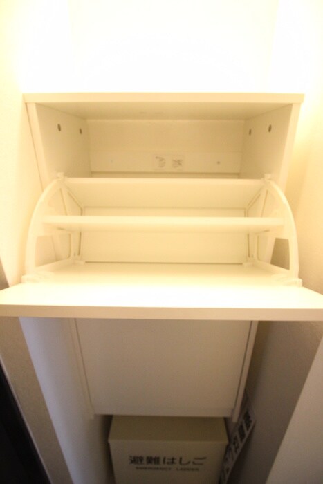 物件内観写真17　(靴箱)