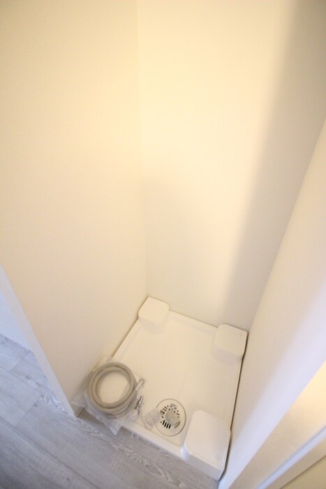 物件内観写真18　(洗濯機置場)