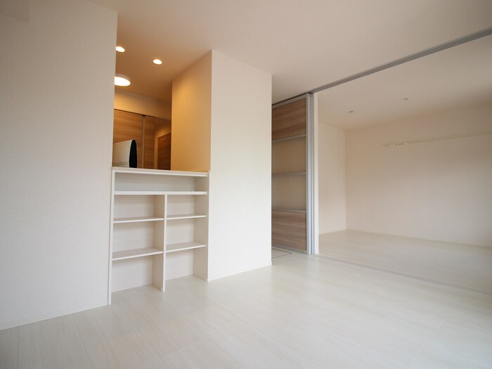 物件内観写真6　(居室)