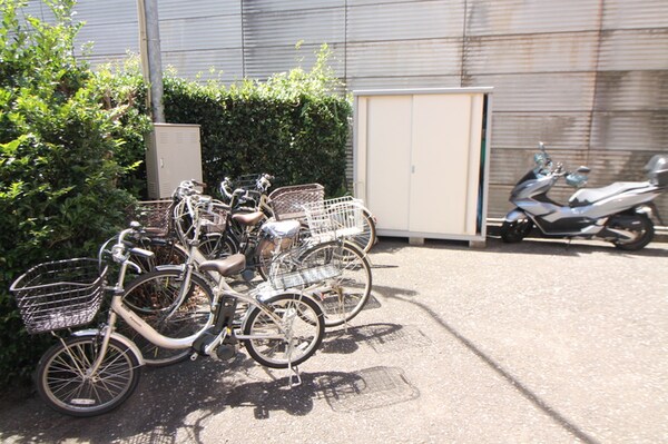 駐輪場