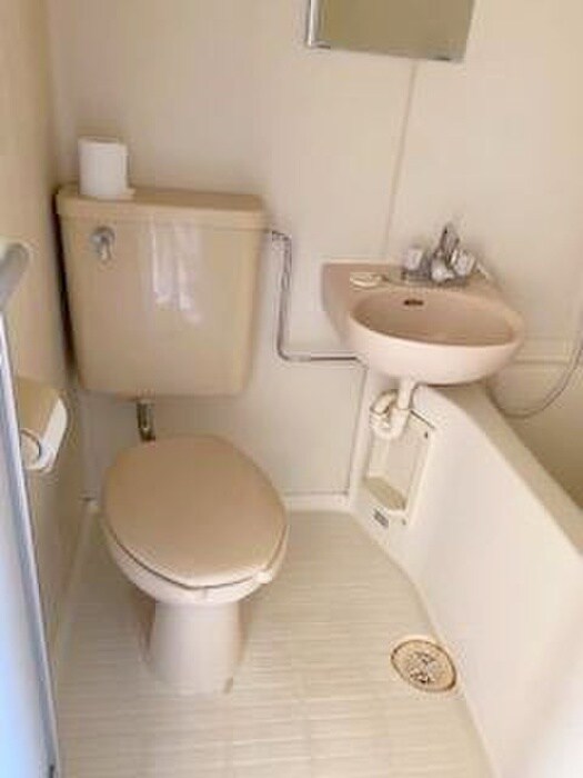 物件内観写真10　(トイレ)