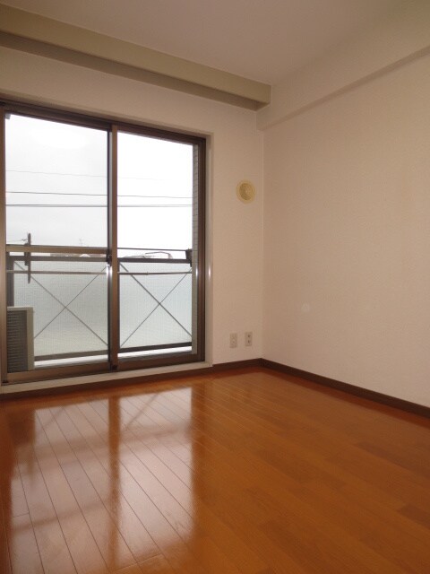 物件内観写真5　(居室)