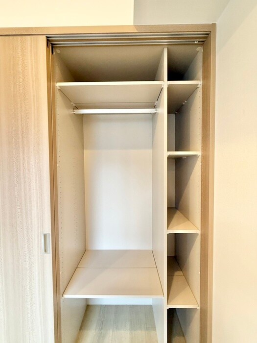 物件内観写真15　(収納)