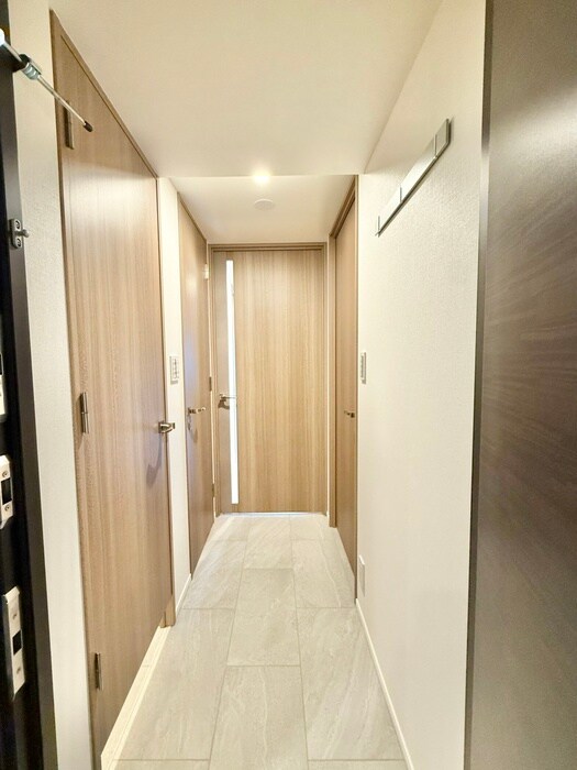 物件内観写真15　(廊下)