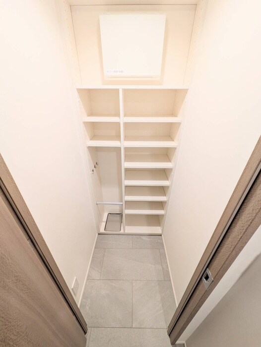 物件内観写真16　(靴箱)