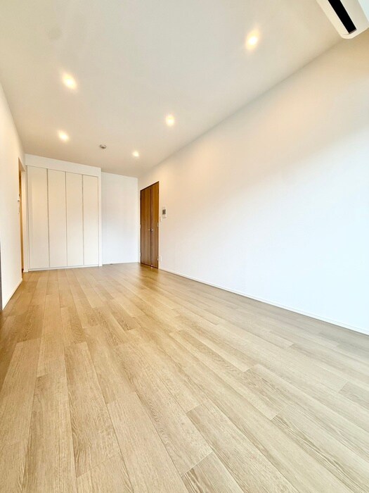 物件内観写真19　(居室)