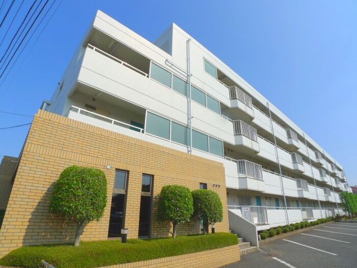 物件外観写真4　(駐車場)