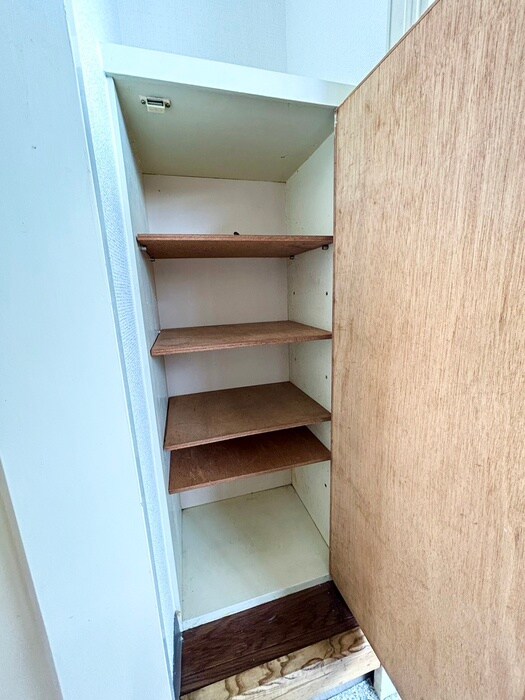 物件内観写真14　(靴箱)