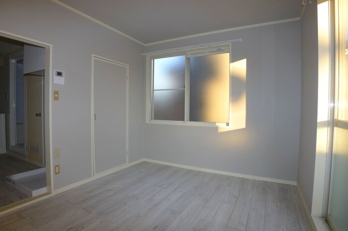 物件内観写真9　(居室)