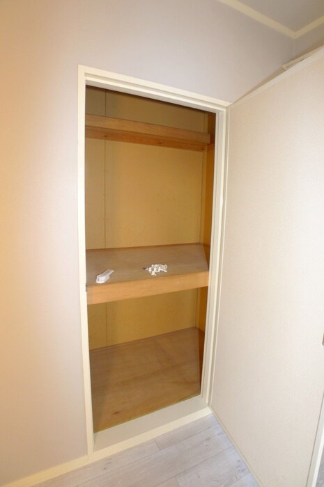 物件内観写真11　(収納)