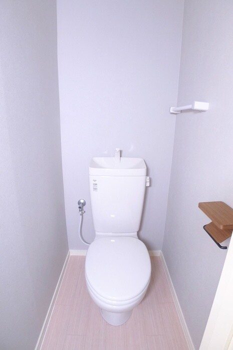 物件内観写真14　(トイレ)