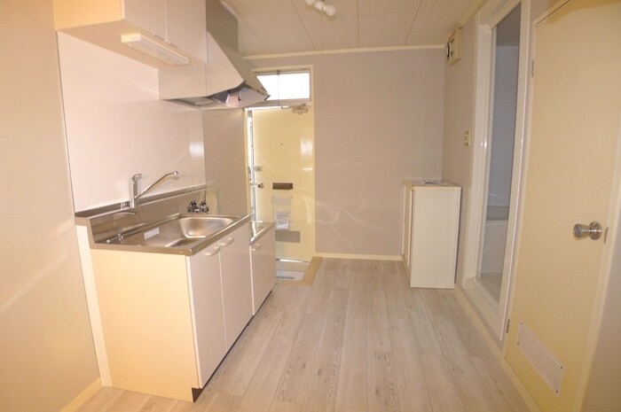 物件内観写真17　(廊下)