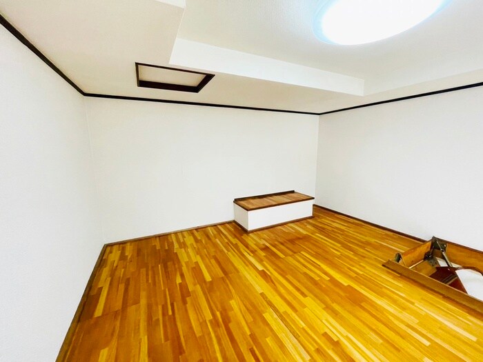 物件内観写真16　(ロフト)