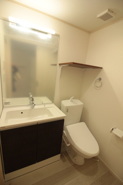 物件内観写真10　(洗面)