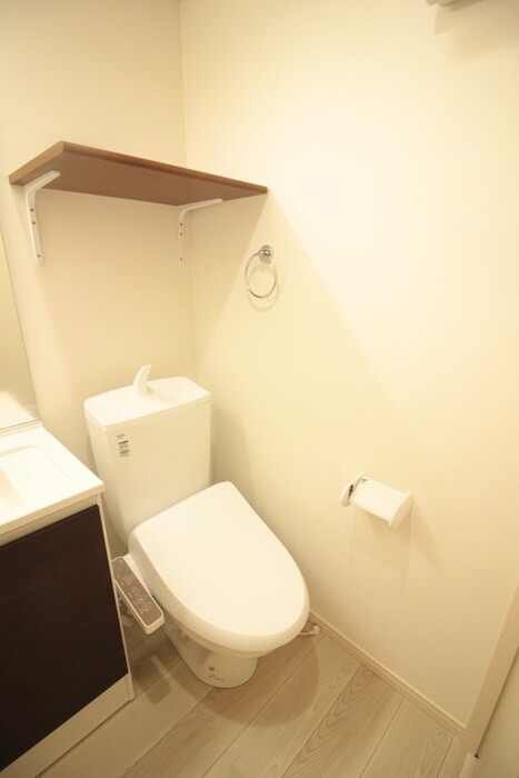 物件内観写真11　(トイレ)