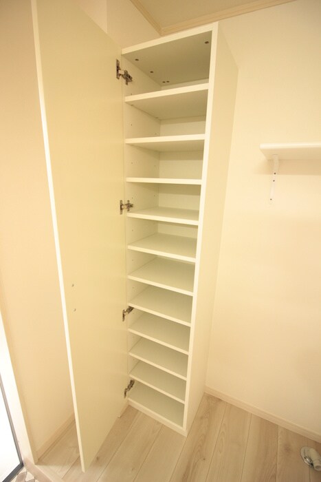 物件内観写真21　(靴箱)