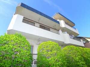 レジデンス中村第２外観写真