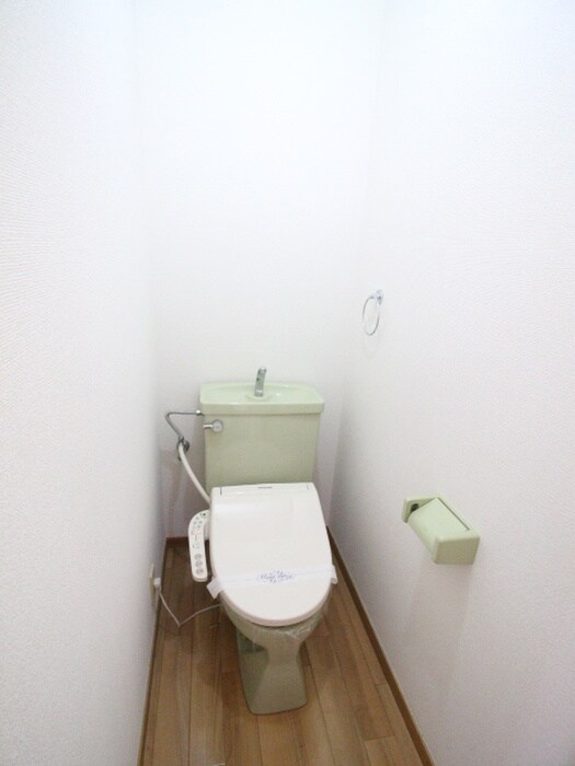 物件内観写真13　(トイレ)