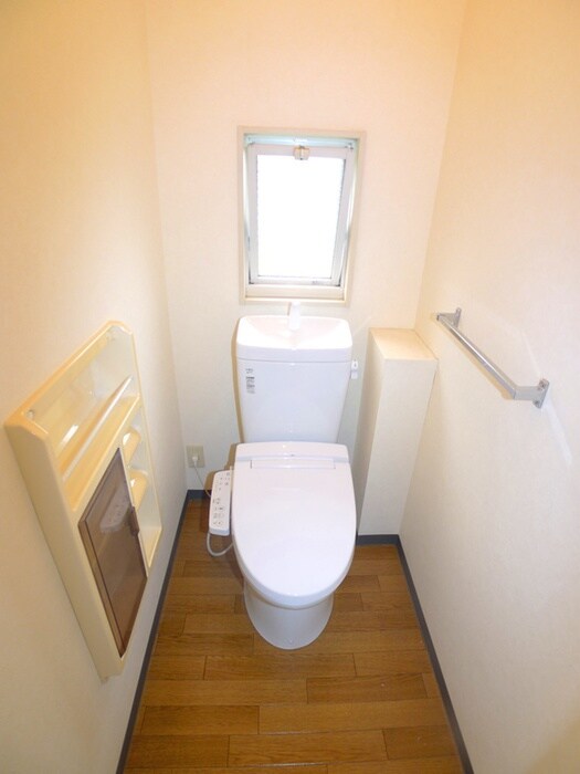 物件内観写真13　(トイレ)