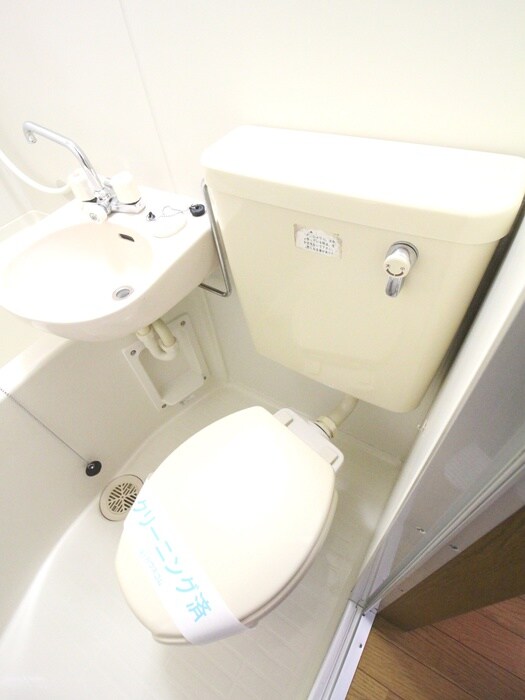 物件内観写真12　(トイレ)