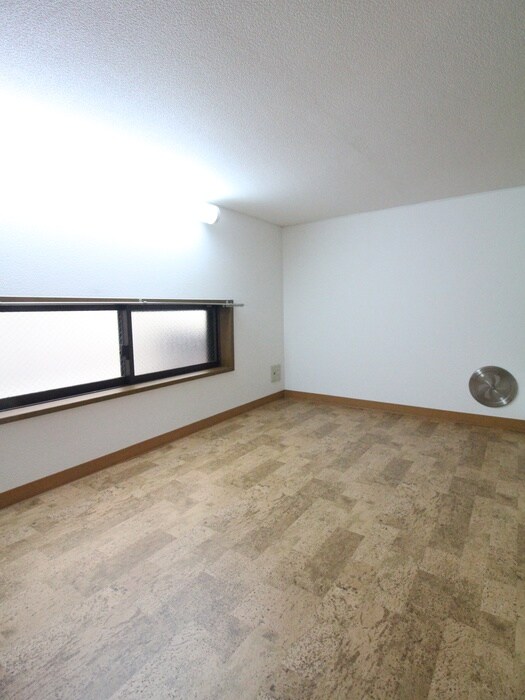 物件内観写真13　(ロフト)