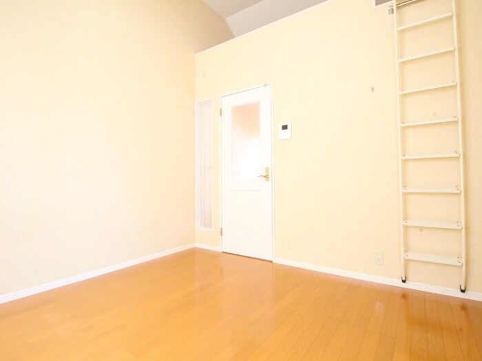 物件内観写真10　(居室)