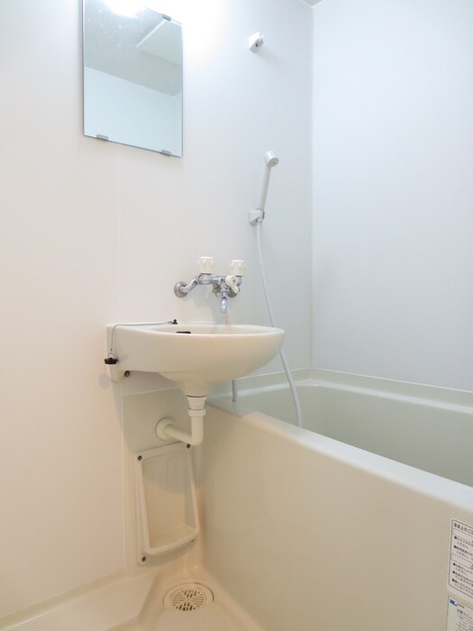 物件内観写真12　(バス／シャワールーム等)