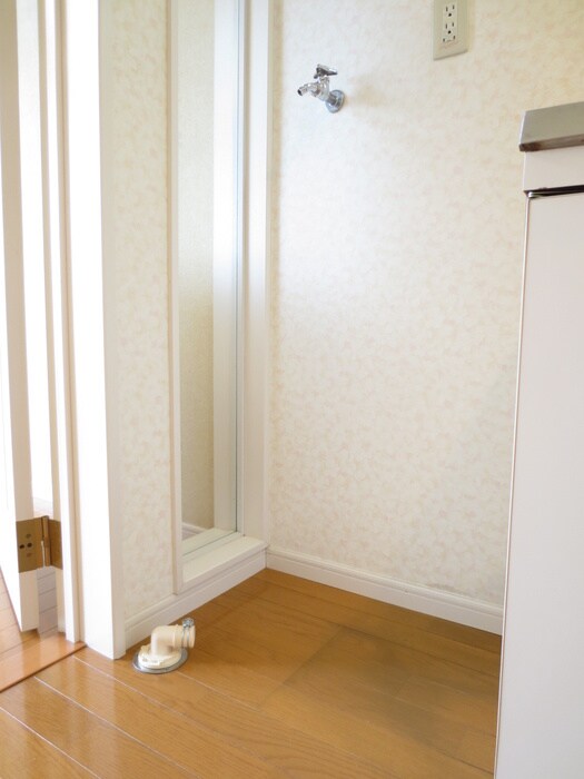 物件内観写真15　(洗濯機置場)