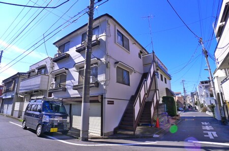 ロイヤルハイツ松ｹ丘外観写真