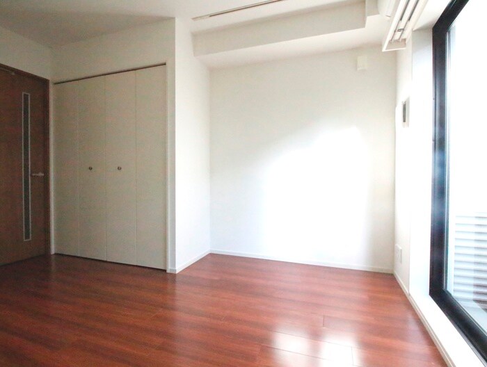 物件内観写真18　(居室)