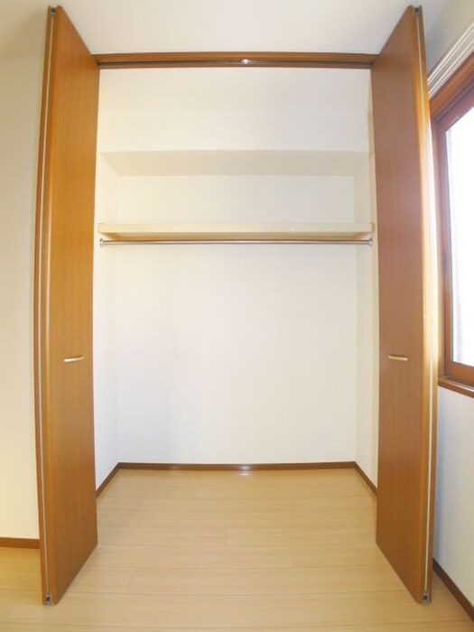 物件内観写真9　(収納)