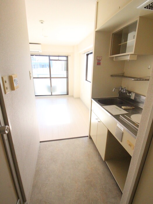 物件内観写真20　(廊下)