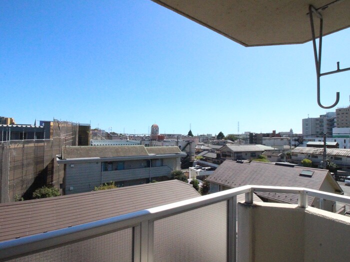 物件内観写真22　(室内からの展望)