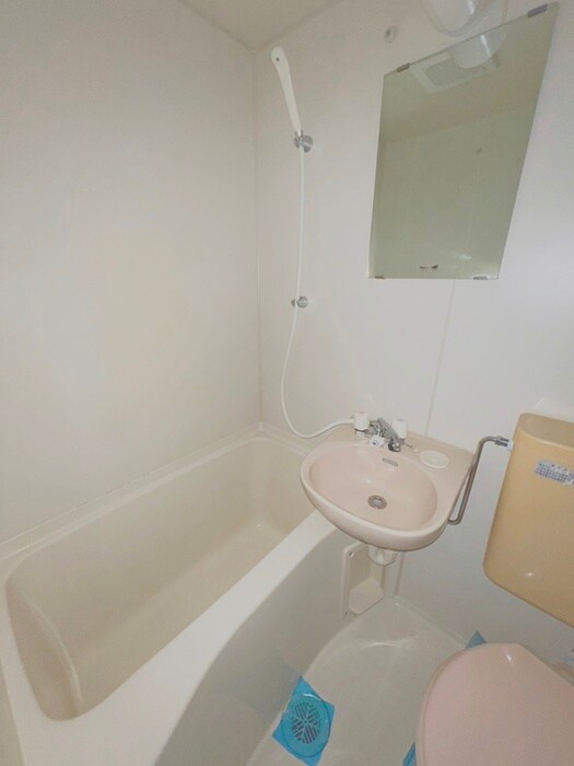 物件内観写真12　(バス／シャワールーム等)