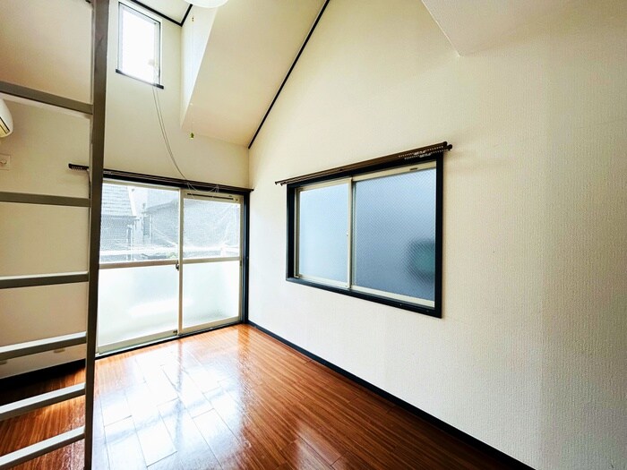 物件内観写真7　(居室)