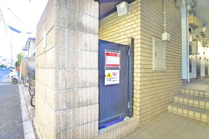 物件外観写真4　(建物設備)