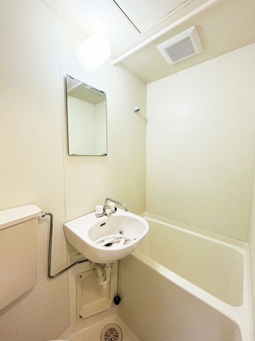 物件内観写真13　(バス／シャワールーム等)