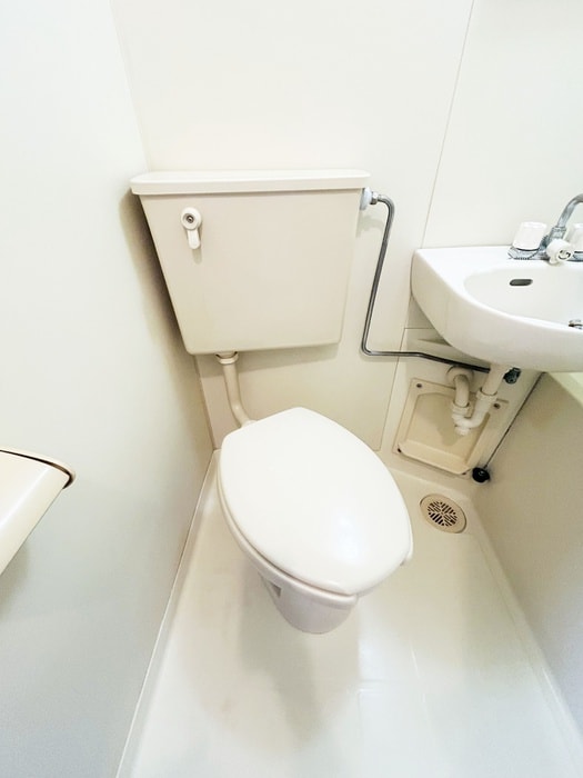 物件内観写真15　(トイレ)