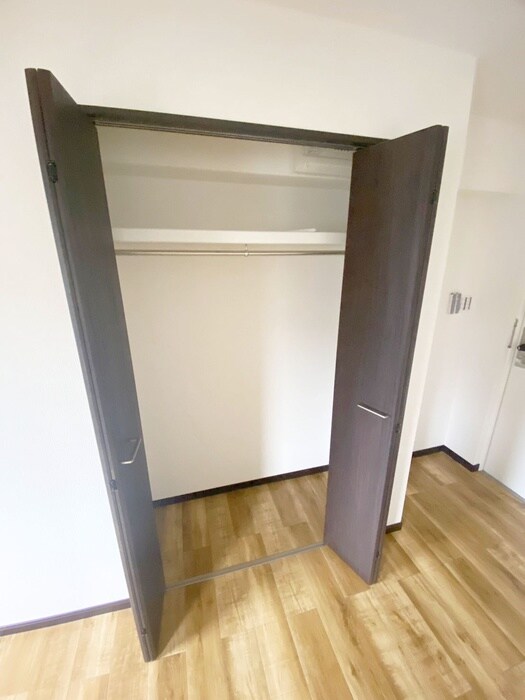 物件内観写真16　(収納)