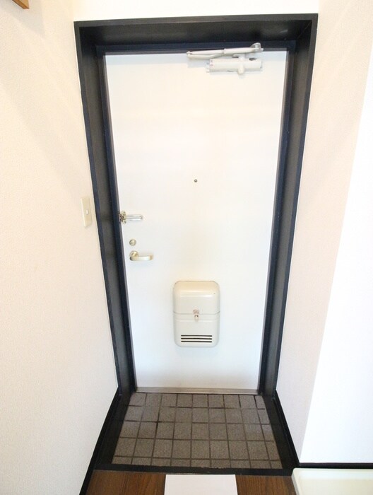物件内観写真21　(玄関)